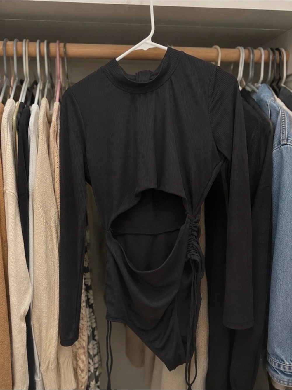 Black Ruched Cutout Long-Sleeve bathing suit